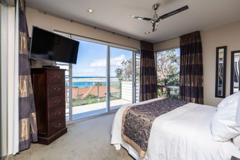 Photo of property in 18 Wintle Street, Mangawhai Heads, Mangawhai, 0505