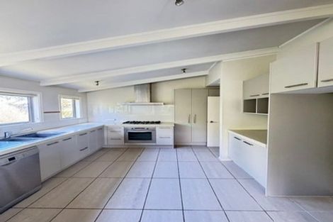 Photo of property in 31 Burns Lane, Kumeu, 0892