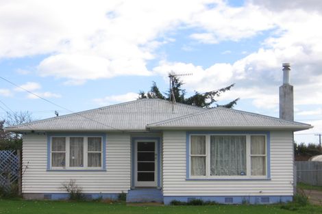 Photo of property in 9 Clyde Street, Levin, 5510