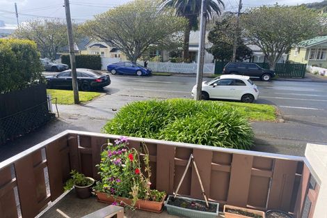 Photo of property in 9 Esplanade Road, Mount Eden, Auckland, 1024