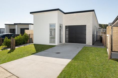 Photo of property in 6 Foley Grove, Pyes Pa, Tauranga, 3110