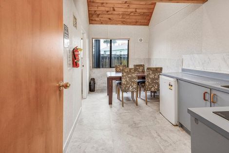 Photo of property in 1/61 Great South Road, Manurewa, Auckland, 2102