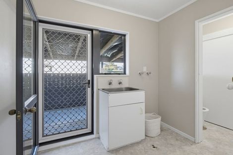 Photo of property in 47a Aquarius Drive, Kawaha Point, Rotorua, 3010