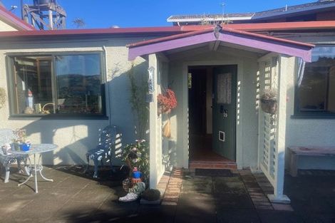 Photo of property in 29 Waireka Street, Ravensbourne, Dunedin, 9022