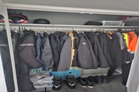 Photo of property in 3/167 Manuka Road, Bayview, Auckland, 0629