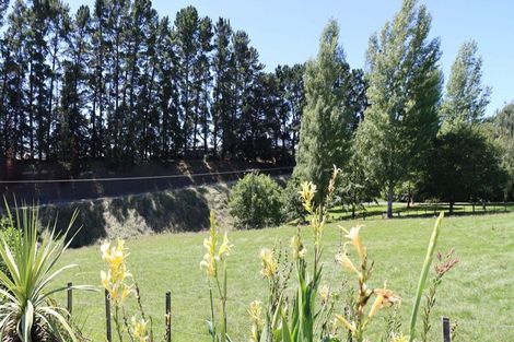 Photo of property in 137 Lees Pakaraka Road, Te Ore Ore, Masterton, 5886