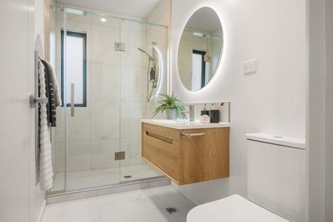 Photo of property in 143 Clarence Street, Hamilton Lake, Hamilton, 3204