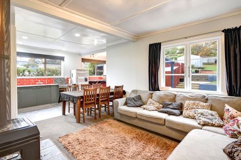 Photo of property in 33 North Taieri Road, Abbotsford, Dunedin, 9018