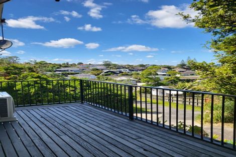 Photo of property in 64 Lavery Place, Sunnynook, Auckland, 0632