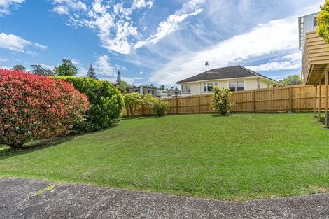 Photo of property in 6 September Place, Forrest Hill, Auckland, 0620