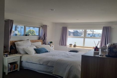 Photo of property in 1/1 June Place, Hamilton East, Hamilton, 3216