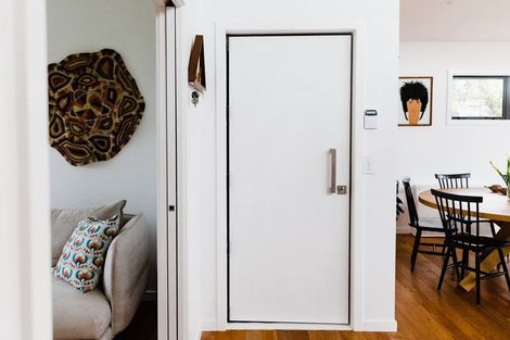 Photo of property in 17 Rogers Road, Bay View, Napier, 4104