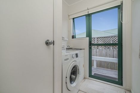 Photo of property in 2 Seascape Avenue, Whitianga, 3510