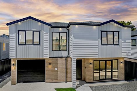 Photo of property in 12 Mcleod Road, Weymouth, Auckland, 2103