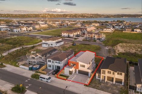 Photo of property in 31 Myland Drive, Hobsonville, Auckland, 0616