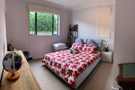 Photo of property in 50 Amberwood Drive, Northpark, Auckland, 2013