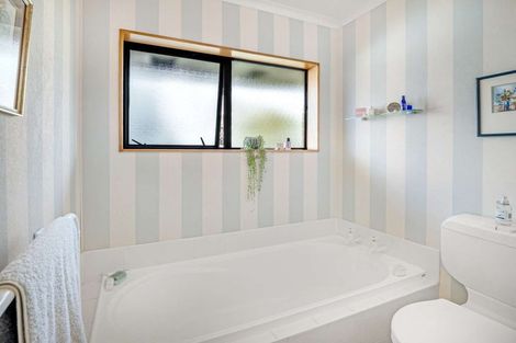 Photo of property in 27a Collingwood Street, Hokowhitu, Palmerston North, 4410