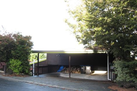Photo of property in 15b Cameron Place, Fernhill, Queenstown, 9300