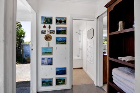 Photo of property in 49 Fox Street, Opunake, 4616