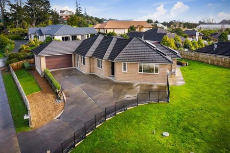 Photo of property in 82 Solan Drive, Waimauku, 0812