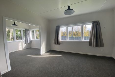 Photo of property in 219 Forestry Road, Waitoki, Kaukapakapa, 0871