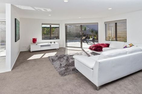 Photo of property in 32a Bleakhouse Road, Howick, Auckland, 2014