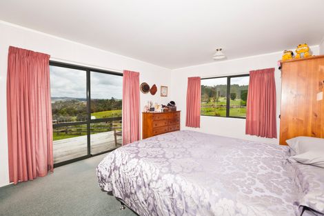 Photo of property in 172 Old Parua Bay Road, Abbey Caves, Whangarei, 0175