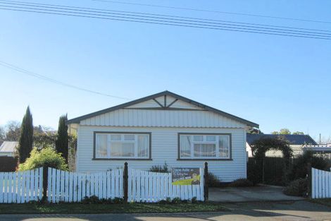 Photo of property in 2 Pentland Drive, Belfast, Christchurch, 8051