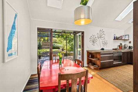 Photo of property in 11 Clinton Road, Tawharanui Peninsula, Warkworth, 0986
