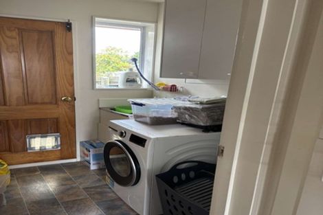 Photo of property in 1/20 Winters Road, Redwood, Christchurch, 8051