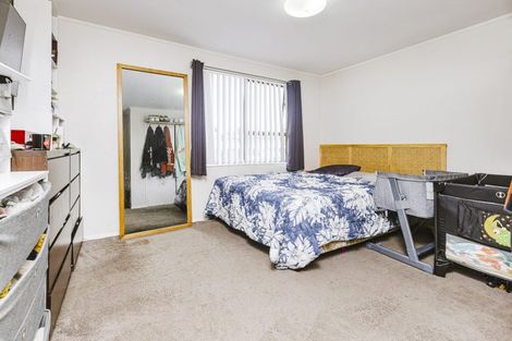 Photo of property in 5/1 Rebecca Rise, Weymouth, Auckland, 2103