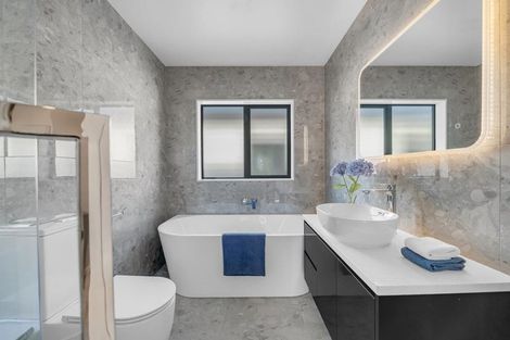 Photo of property in 22 Hermitage Street, Flat Bush, Auckland, 2019