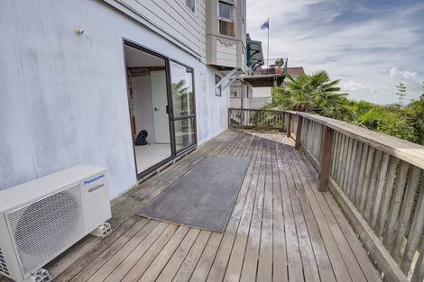 Photo of property in 30 Colenso Avenue, Hospital Hill, Napier, 4110