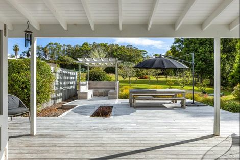 Photo of property in 1073 Kahikatea Flat Road, Waitoki, Kaukapakapa, 0871