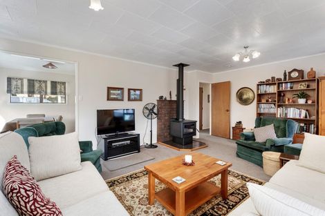 Photo of property in 310 Whananaki Road North, Opuawhanga, Hikurangi, 0181
