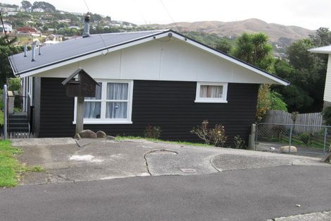 Photo of property in 23 Lynda Avenue, Paparangi, Wellington, 6037
