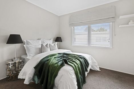 Photo of property in 84 Tiraumea Drive, Pakuranga, Auckland, 2010