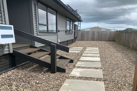 Photo of property in 74a Cambridge Terrace, Waterloo, Lower Hutt, 5011