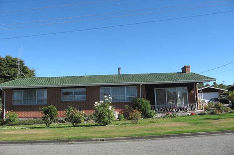 Photo of property in 12 Lewis Street, Geraldine, 7930