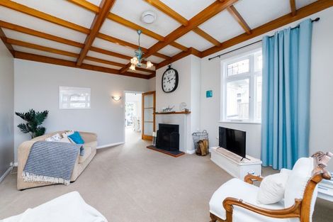 Photo of property in 41 Beresford Street, Takaro, Palmerston North, 4410