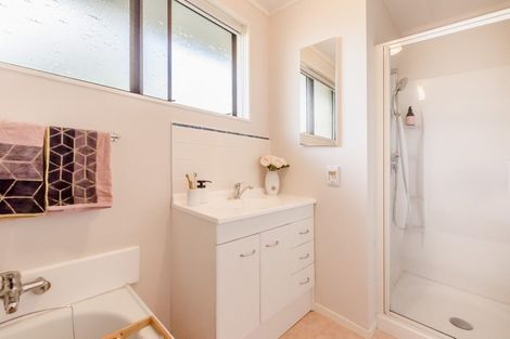 Photo of property in 3 Matai Street, Waikanae, 5036