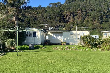 Photo of property in 713 Thames Coast Road, Tapu, Thames, 3575