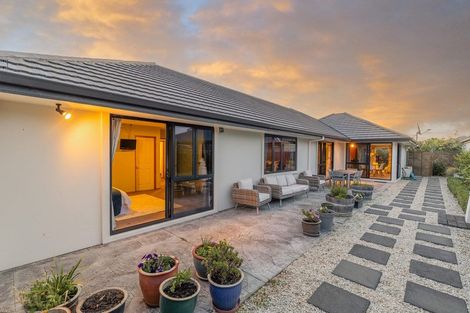 Photo of property in 16 Aston Drive, Waimairi Beach, Christchurch, 8083