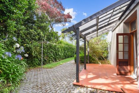 Photo of property in 70 Gladstone Road, Dalmore, Dunedin, 9010