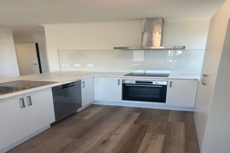 Photo of property in 5 Milla Mae Rise, Woodhill, 0110