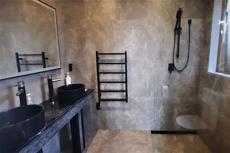 Photo of property in 38 Broadway Parade, Rolleston, 7615