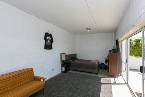 Photo of property in 421 Devon Street West, Lynmouth, New Plymouth, 4310