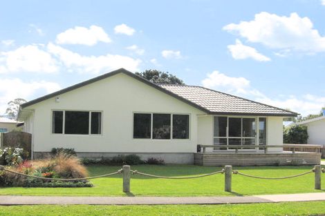 Photo of property in 149 Albert Street, Whitianga, 3510