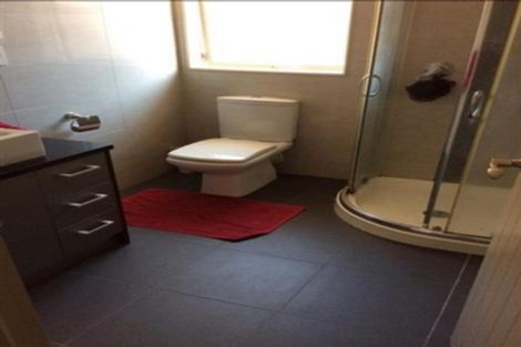 Photo of property in 22 Kestev Drive, Flat Bush, Auckland, 2016