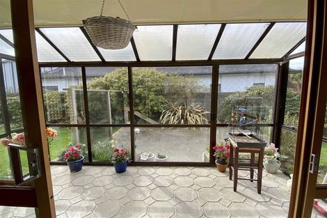 Photo of property in 33 Kildare Drive, Waikiwi, Invercargill, 9810